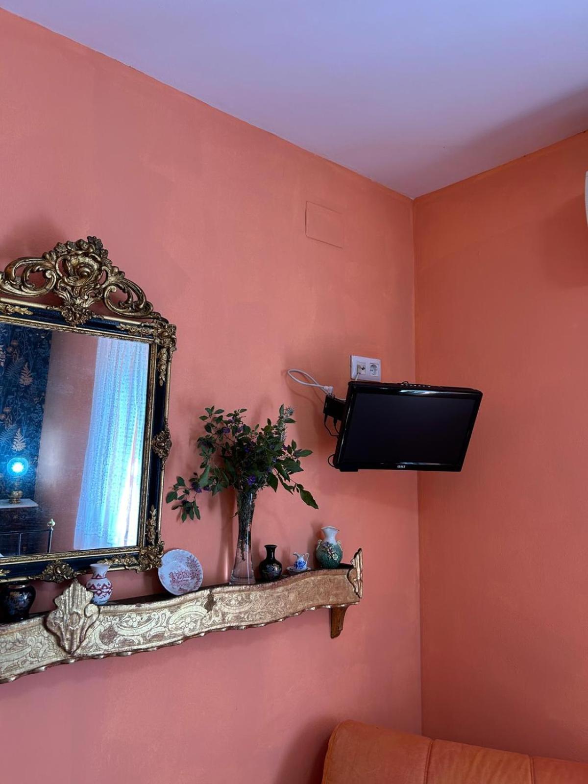 Casa Rural Tita Sacramento Hornachos Eksteriør billede