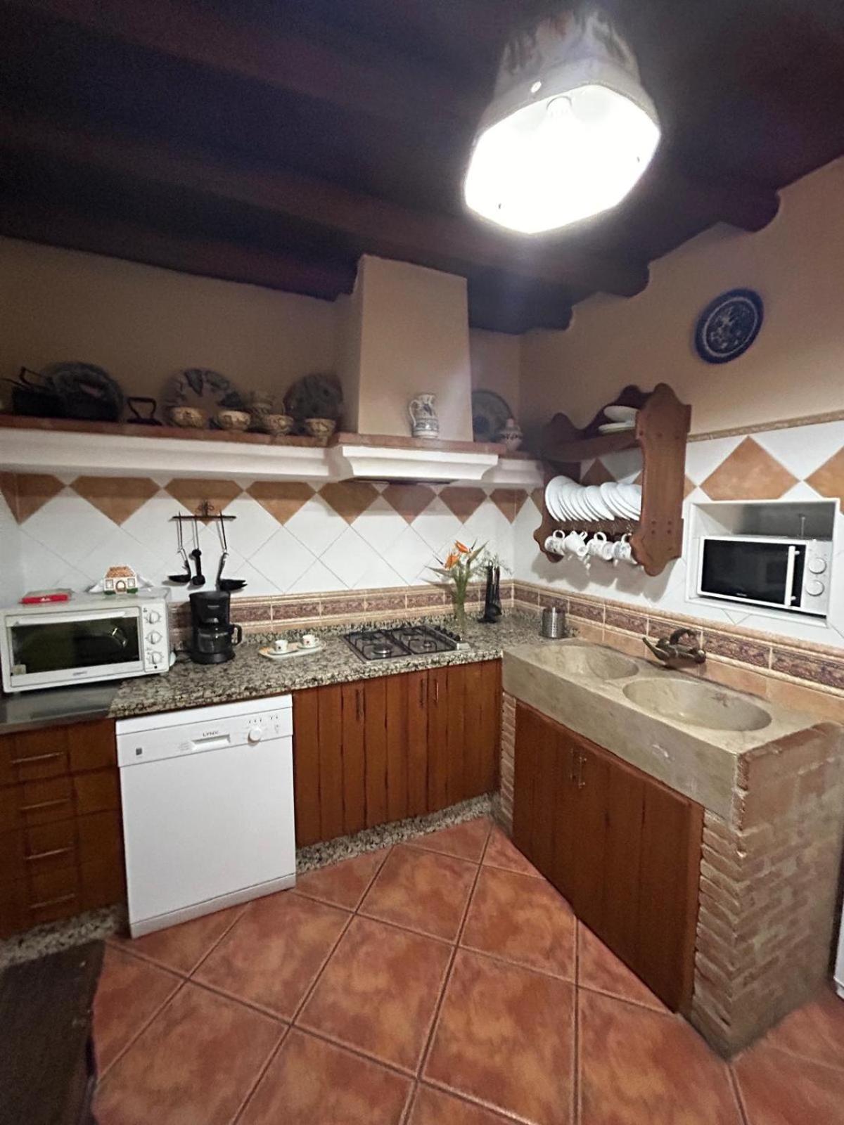 Casa Rural Tita Sacramento Hornachos Eksteriør billede