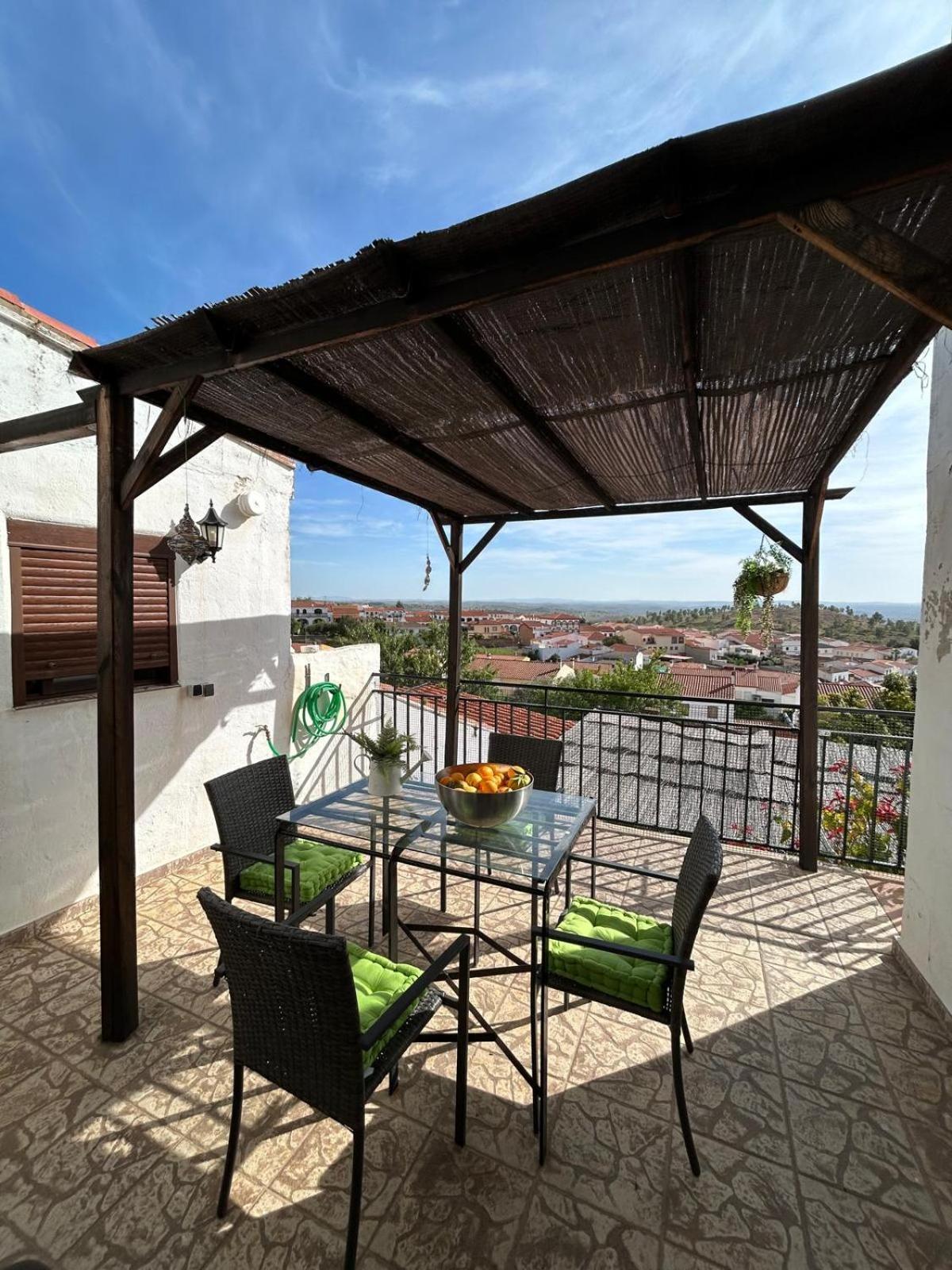 Casa Rural Tita Sacramento Hornachos Eksteriør billede